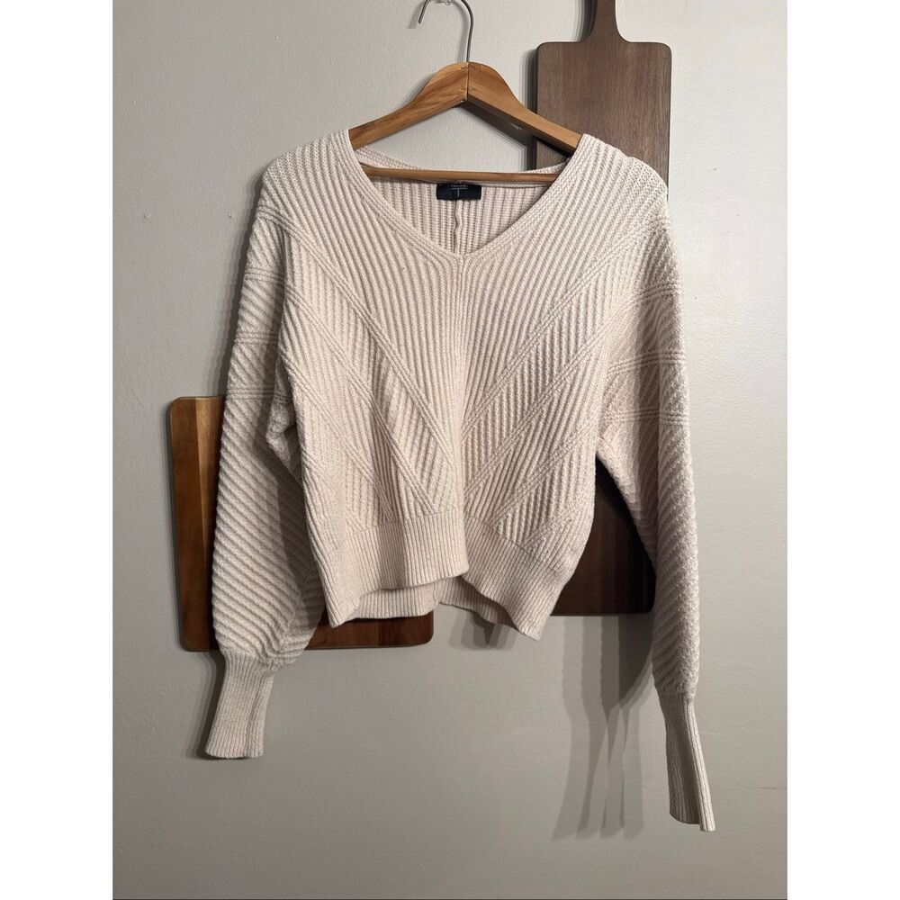 Tahari Cream Ribbed Knit V Neck Long Balloon Sleeve Pullover‎ Sweater Size Small